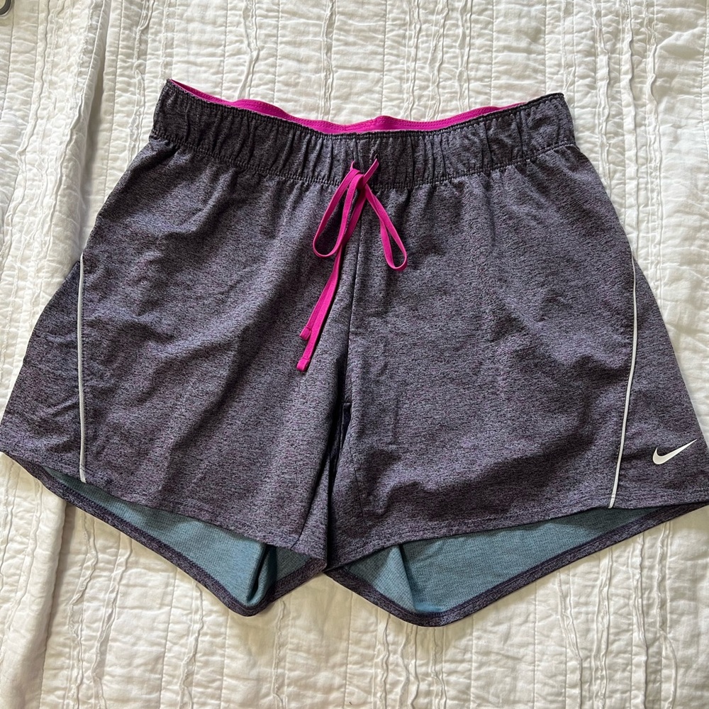 Nike women’s shorts